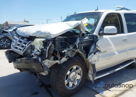 2003 Cadillac Escalade Luxury z USA, uszkodzony, nr VIN 1GYEC63T23R296848